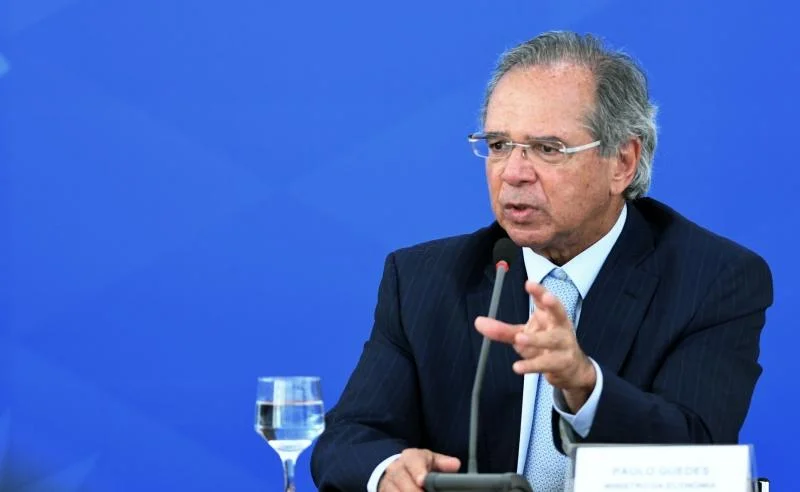 Vacinação em massa vai garantir retorno seguro ao trabalho