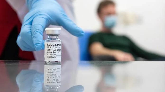 Anvisa aprova dose de reforço para vacina da Pfizer