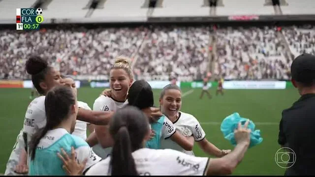 Os gols de Corinthians 4 x 1 Flamengo pela final da Supercopa do Brasil Feminina