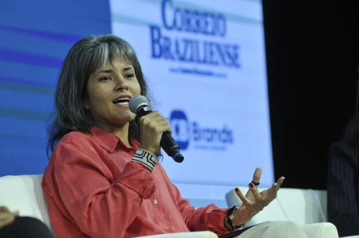  Debate sobre Saúde Mental. Na Foto Thessa Guimarães: "A gente já não pode mais oferecer respostas simplistas, individualistas"