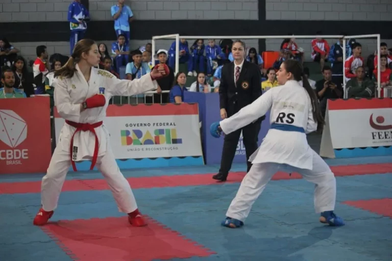 Estudante de São Francisco do Guaporé conquista a medalha de Bronze no karatê, em Uberlândia
