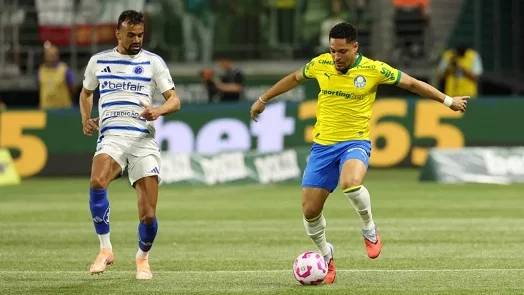 Com um a mais, Palmeiras só empata com Cruzeiro e abre vantagem mínima na liderança