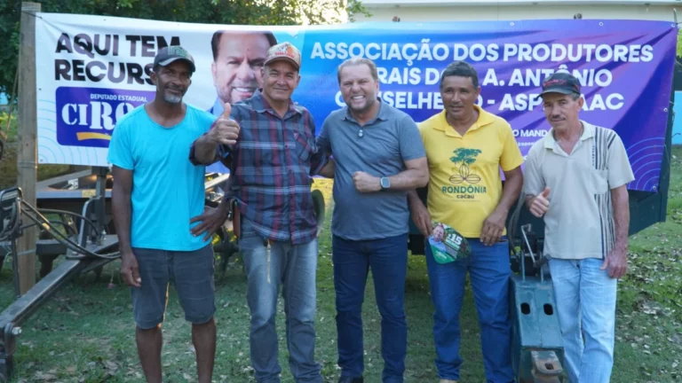 Apoio de Cirone possibilita plantio na hora certa