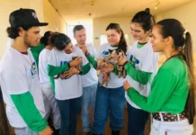 Alunos de Zootecnia apresentam práticas de bem-estar animal na II Semana do Técnico Agrícola, em Pimenta Bueno