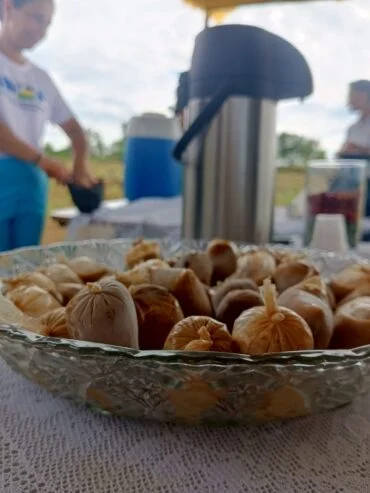 Pimenta Bueno – Estudantes de Curso Técnico em Agronegócio apresentam produto feito com café