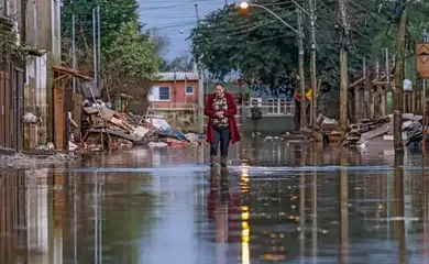 Porto Alegre (RS), 19/06/2024 - Rua alagada na Vila da Paz após chuvas e novos alagamentos. Foto: Bruno Peres/Agência Brasil