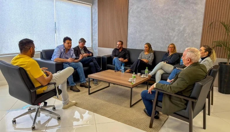 MPRO discute melhorias na atenção básica de saúde com prefeitura de Cacoal