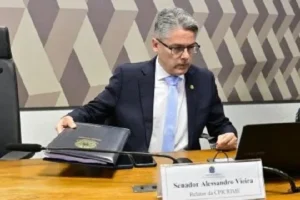 Alessandro Vieira: “Não há crise entre Poderes, mas, sim, perseguição”