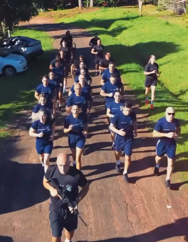 PM coloca todo mundo pra correr em Cacoal!