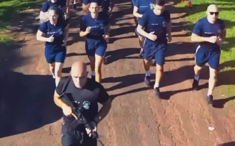 PM coloca todo mundo pra correr em Cacoal!