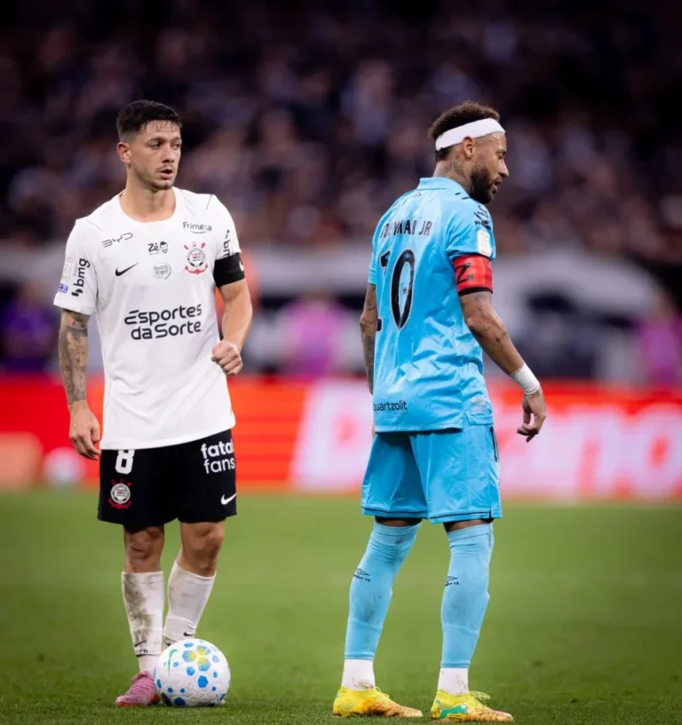 Com Neymar decisivo, Santos bate Corinthians e vence primeiro clássico no ano