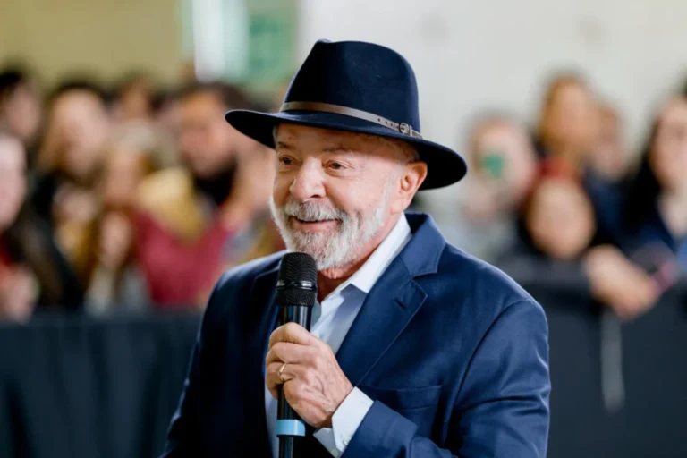 Lula diz acreditar na inocência de Lulinha e de Marcola