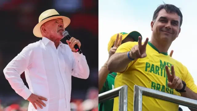 A imagem é uma montagem que mostra, à esquerda, Luiz Inácio Lula da Silva usando chapéu e camisa branca enquanto fala ao microfone em um palco; à direita, Jair Bolsonaro aparece sorrindo, usando uma camiseta amarela do Brasil e fazendo o sinal de “V” com as mãos, em meio a apoiadores.