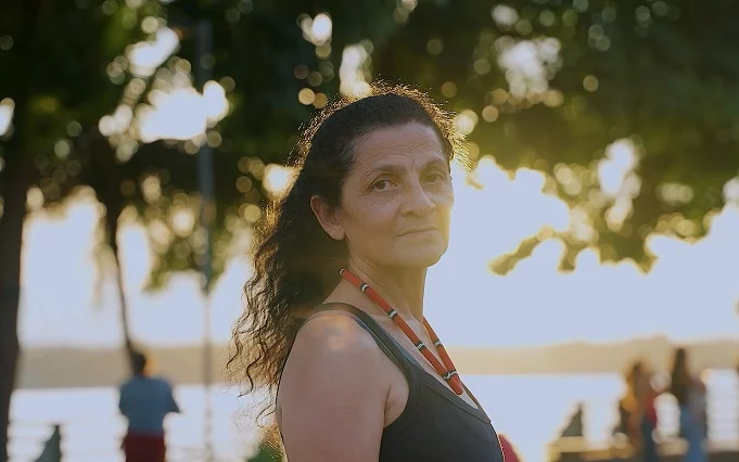 Neidinha Suruí, candidata ao Senado, segue com nome na urna após decisão sobre suplente
