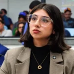Coluna ESPAÇO ABERTO – Eduarda Campopiano: quando a polêmica vira projeto de poder