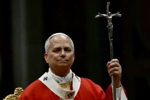 Papa Leão XIV anuncia cirurgia para remover nódulo no pulmão